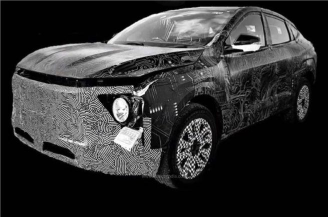 Mahindra XUV.e9 Spied