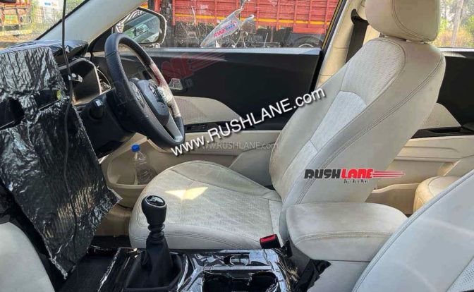 Mahindra XUV300 Facelift Interior Spied