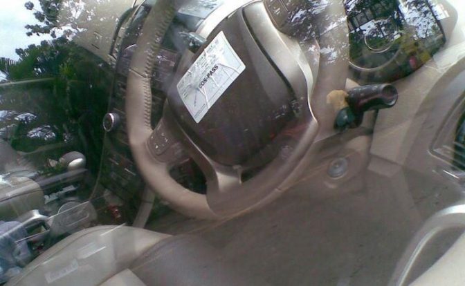 Mahindra-XUV500-SUV-3