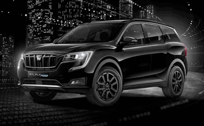 Mahindra XUV700 Ebony Edition