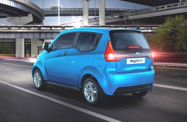 Mahindra e2oPlus Rear