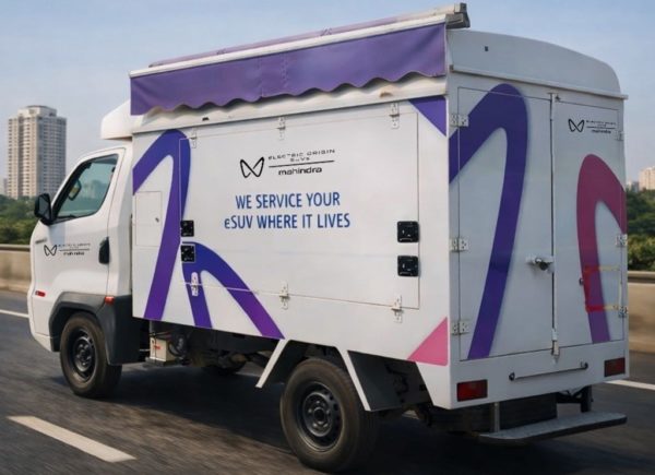 Mahindra eVAN Service