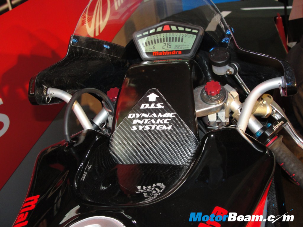 Mahindra_Concept_Motorcycle_Instrumentation