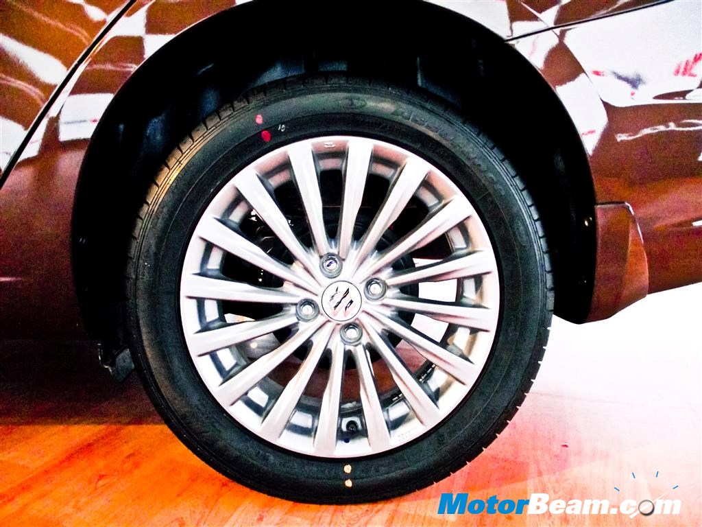 Maruti Ciaz Alloy Wheel