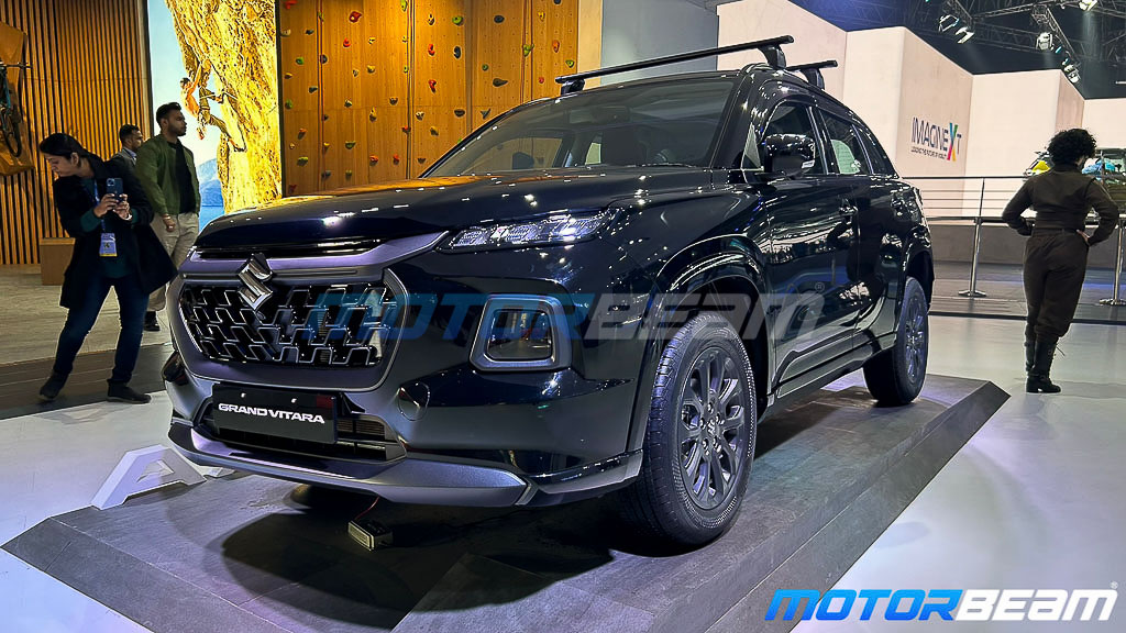 Maruti Grand Vitara Black Edition 5
