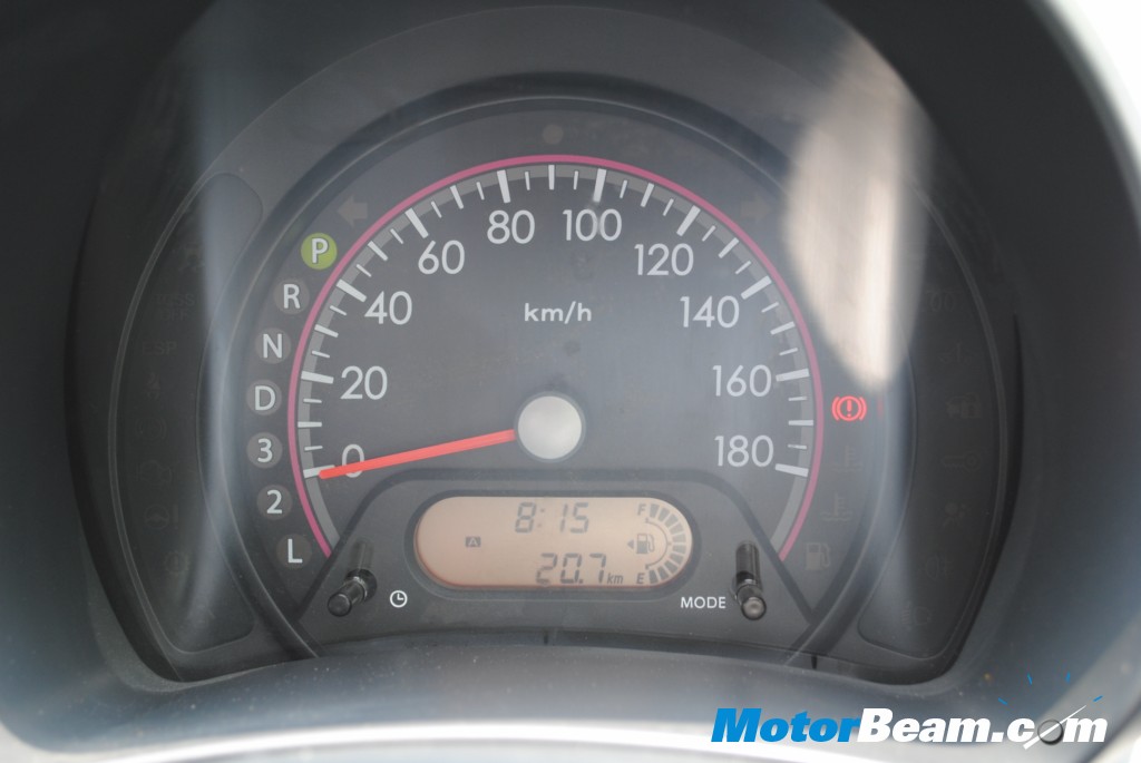 Maruti_Suziki_A_Star_Automatic_Instrumentcluster