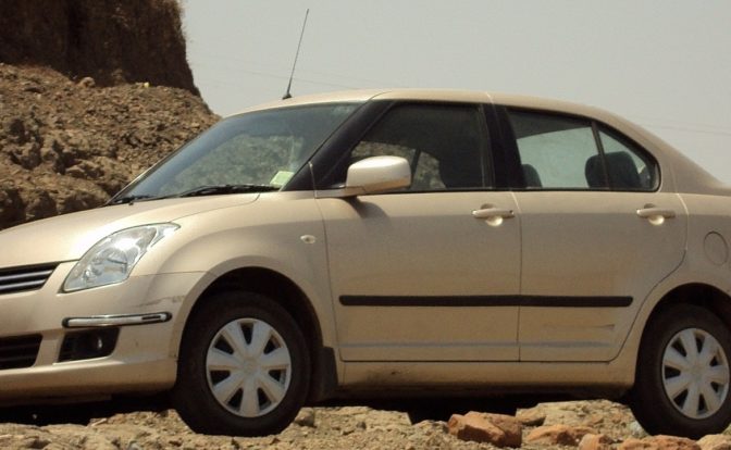 Maruti_Suzuki_Swift_Dzire_1st_Generation