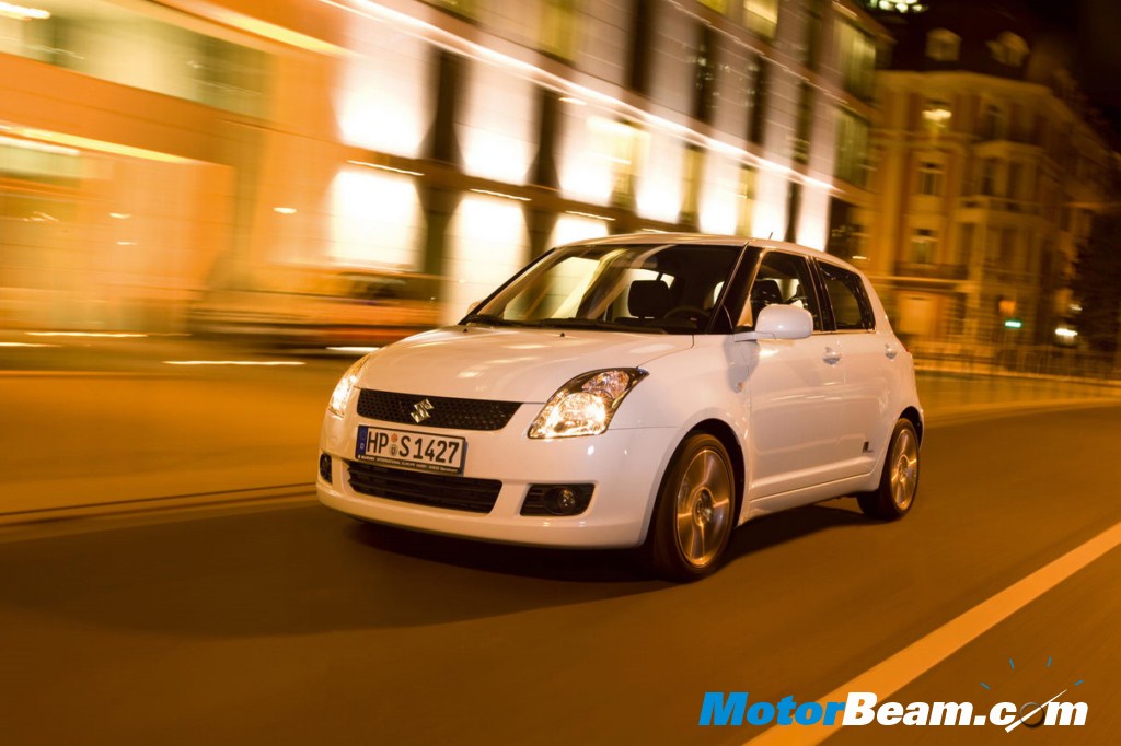 Suzuki Swift Black and White 1