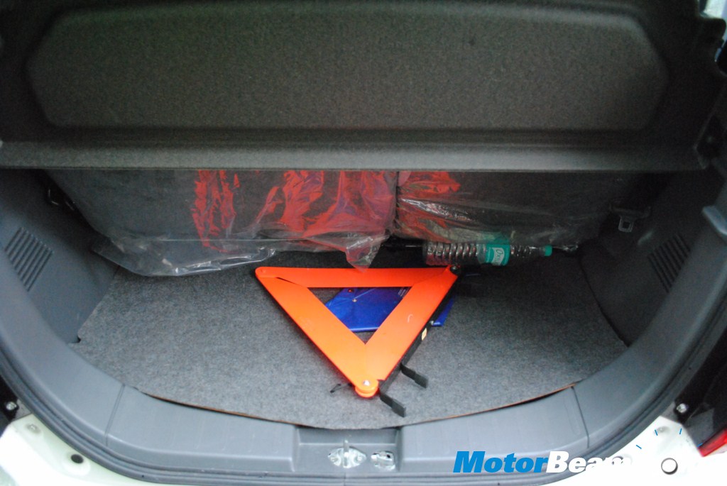 Maruti_Wagon_R_Boot Maruti Wagon R Boot Space
