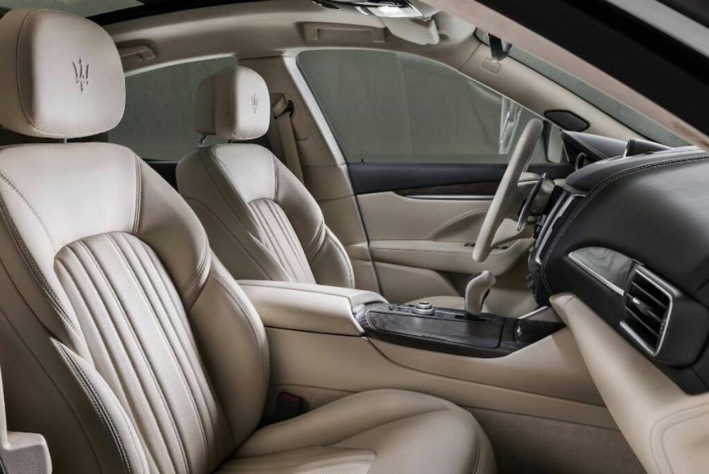 Maserati Levante GranLusso Interior