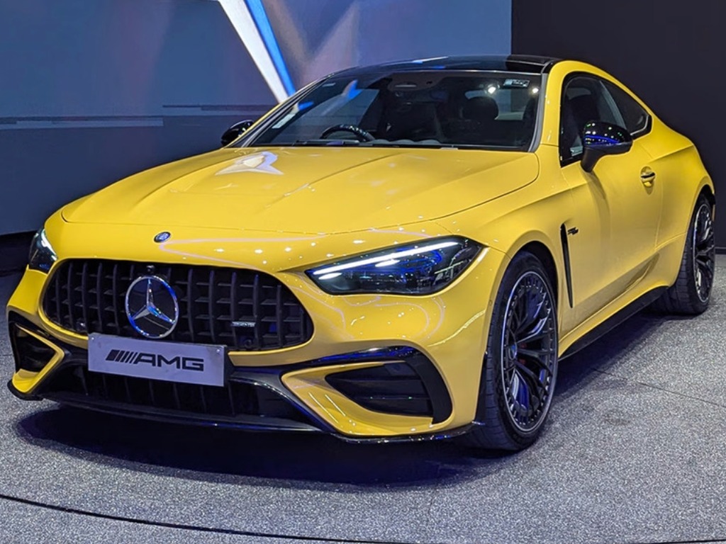 Mercedes-AMG CLE 53 Coupe front
