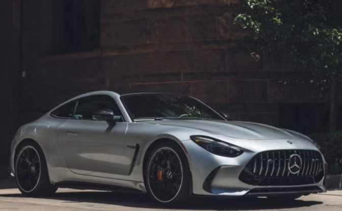 Mercedes-AMG GT 63 front