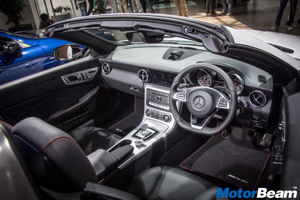 Mercedes-AMG SLC 43 Interiors