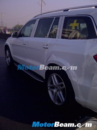 Mercedes Benz GL Class Spied Side