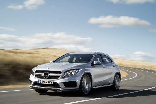 Mercedes Benz GLA45 AMG Side Profile