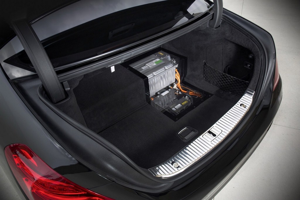 Mercedes-Benz S 500 Plug-In Hybrid Battery