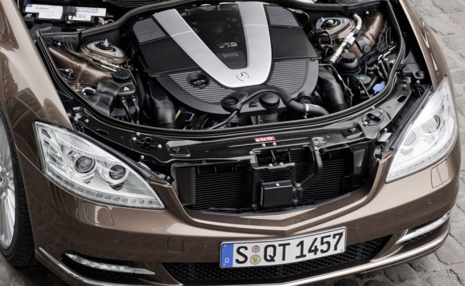 Mercedes-Benz S-Class Engine