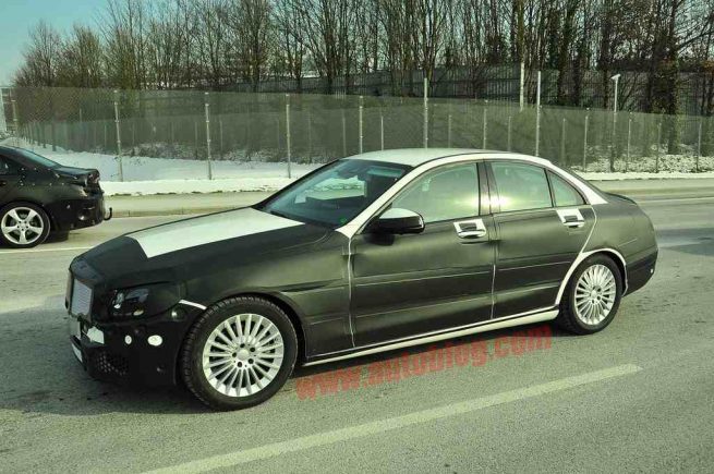 Mercedes C-Class spy side