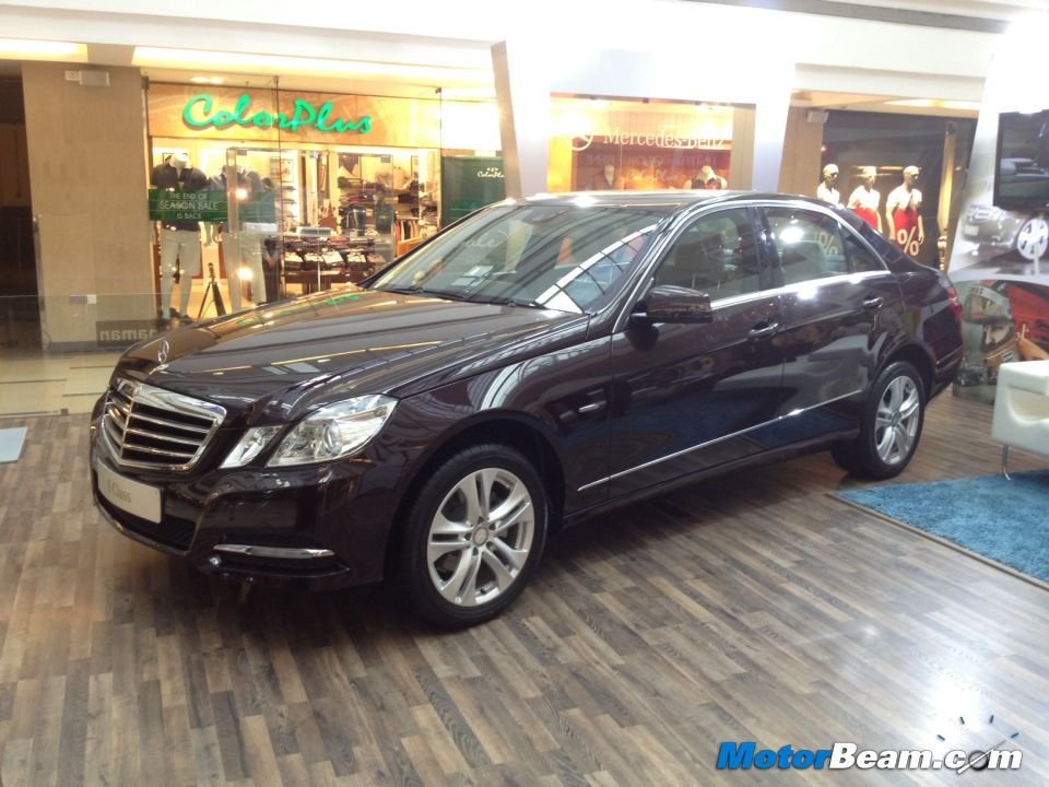 Mercedes E-Class Mall Showcase Mercedes E-Class Mall Showcase