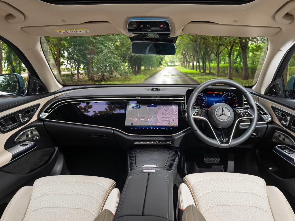 Mercedes E-Class interior
