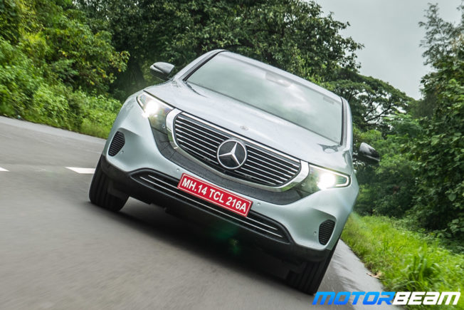 Mercedes- EQC-400-26