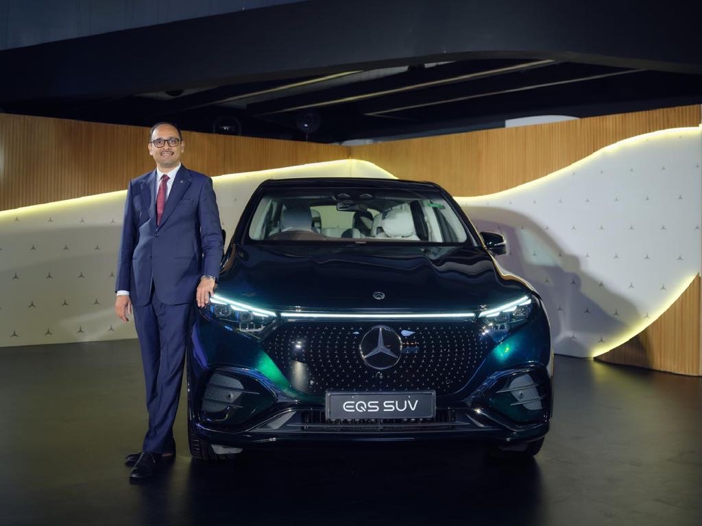 Mercedes EQS SUV Celebration Edition