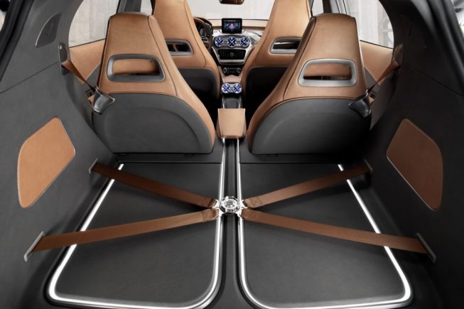 Mercedes GLA Boot