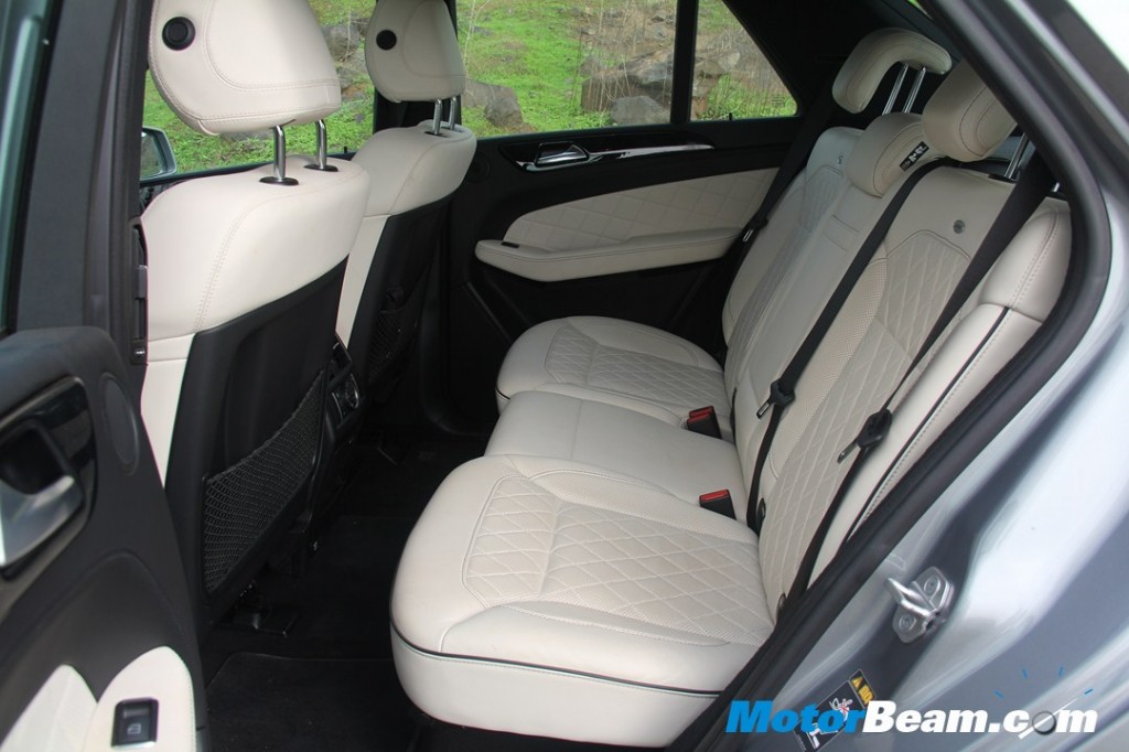 Mercedes-M-Class-Review- (18) Mercedes ML350 CDI Test Drive Review