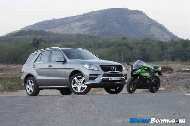 Mercedes M-Class Support Car