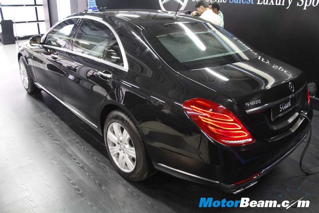 Mercedes S600 Guard Rear