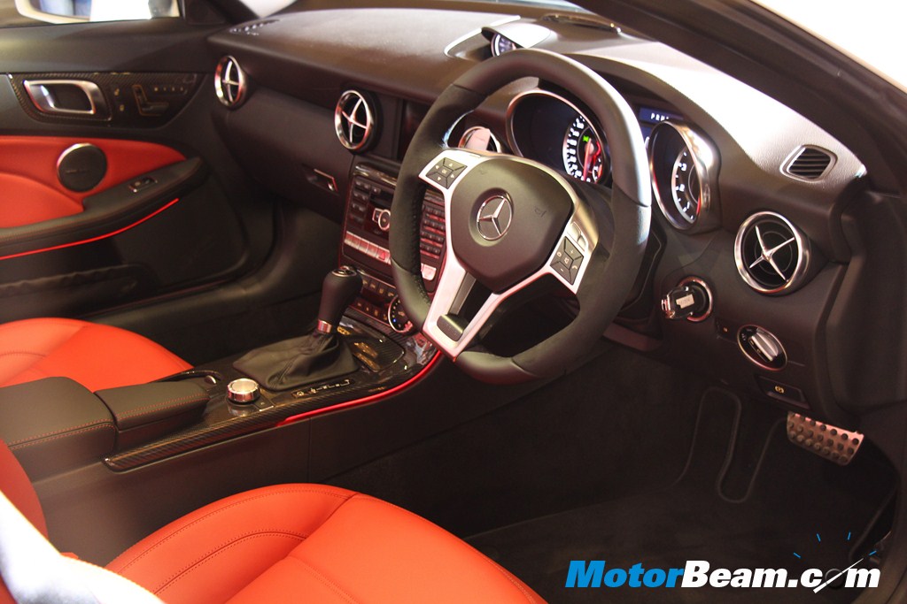 Mercedes SLK 55 AMG Interiors