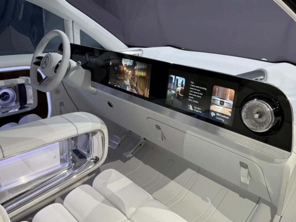 Mercedes Vision V Concept interior