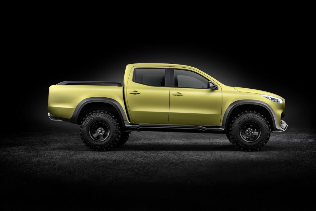 Mercedes X-Class Concept Side