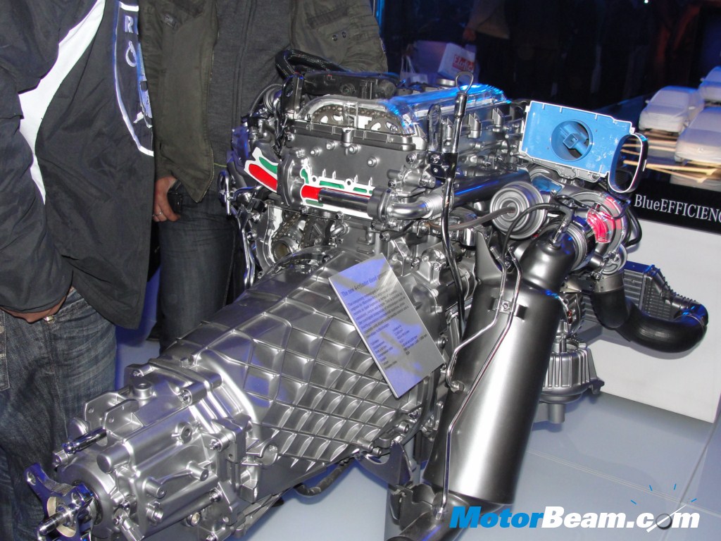 Mercedes_Blue_EFFICIENCY_Engine
