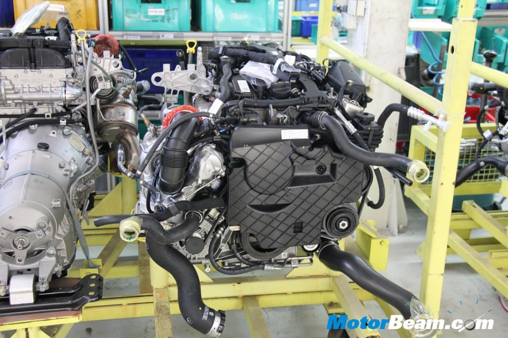 Mercedes_Plant_Visit_Engines Engine
