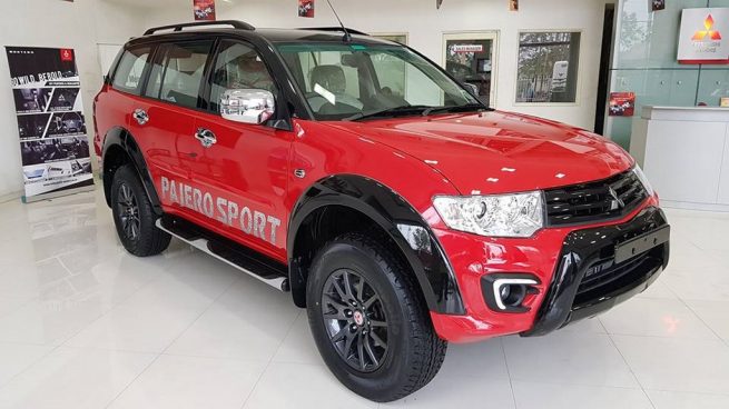 Mitsubishi Pajero Sport Select Plus Front