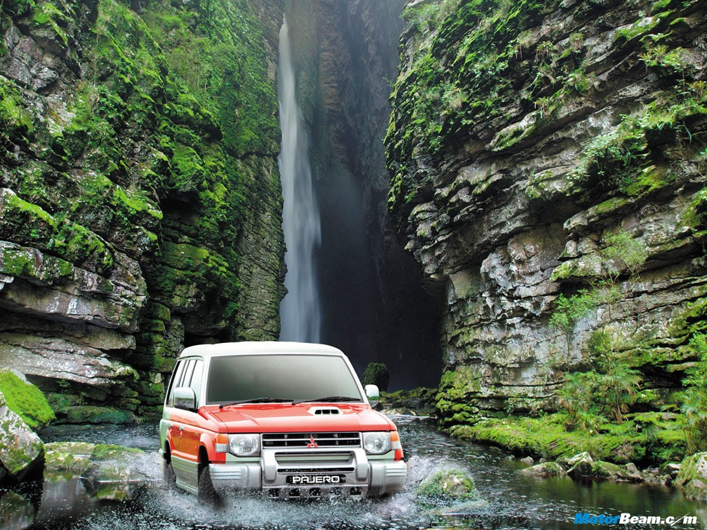 Mitsubishi_Pajero_Heart_In_Mouth_Rally Mitsubishi_Pajero_Heart_In_Mouth_Rally