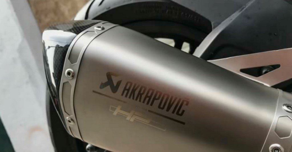 Modified Bajaj Pulsar RS 200 Exhaust