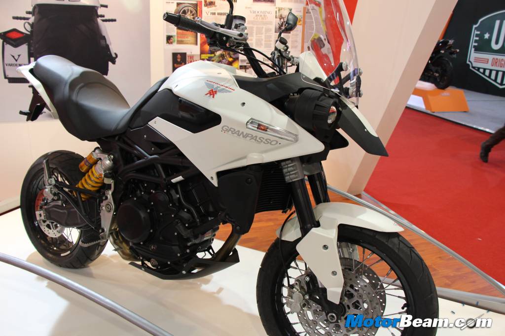 Moto Morini Granpasso Front