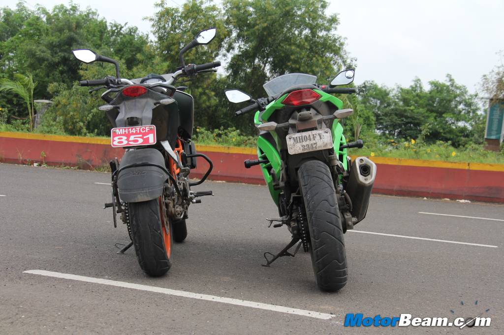 Ninja 300 vs Duke 390