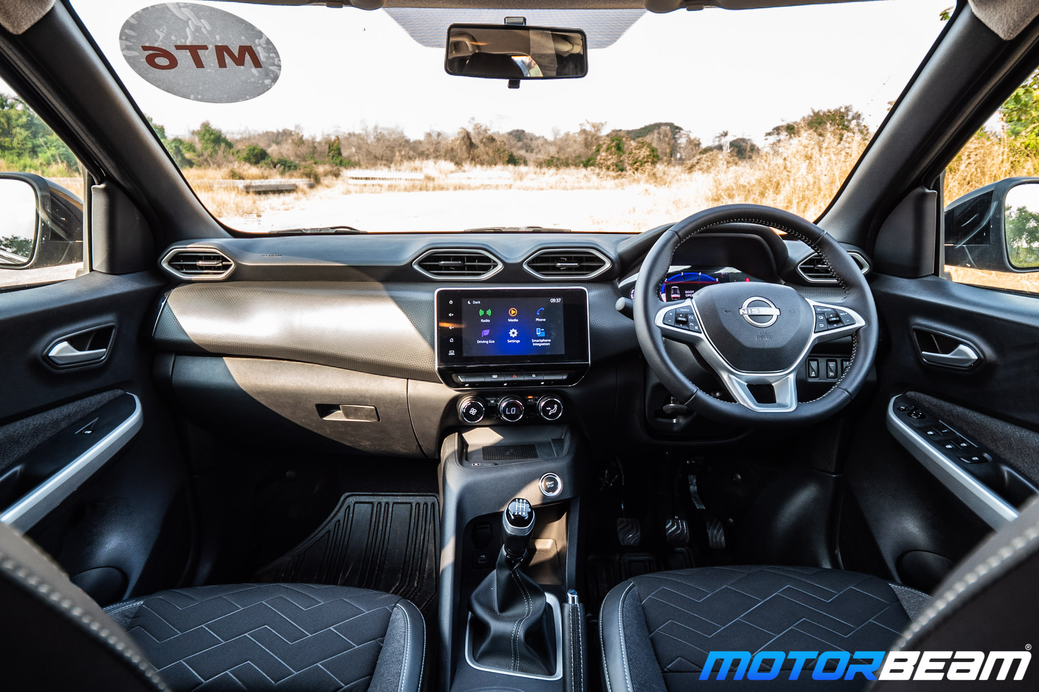 Nissan-Magnite-11