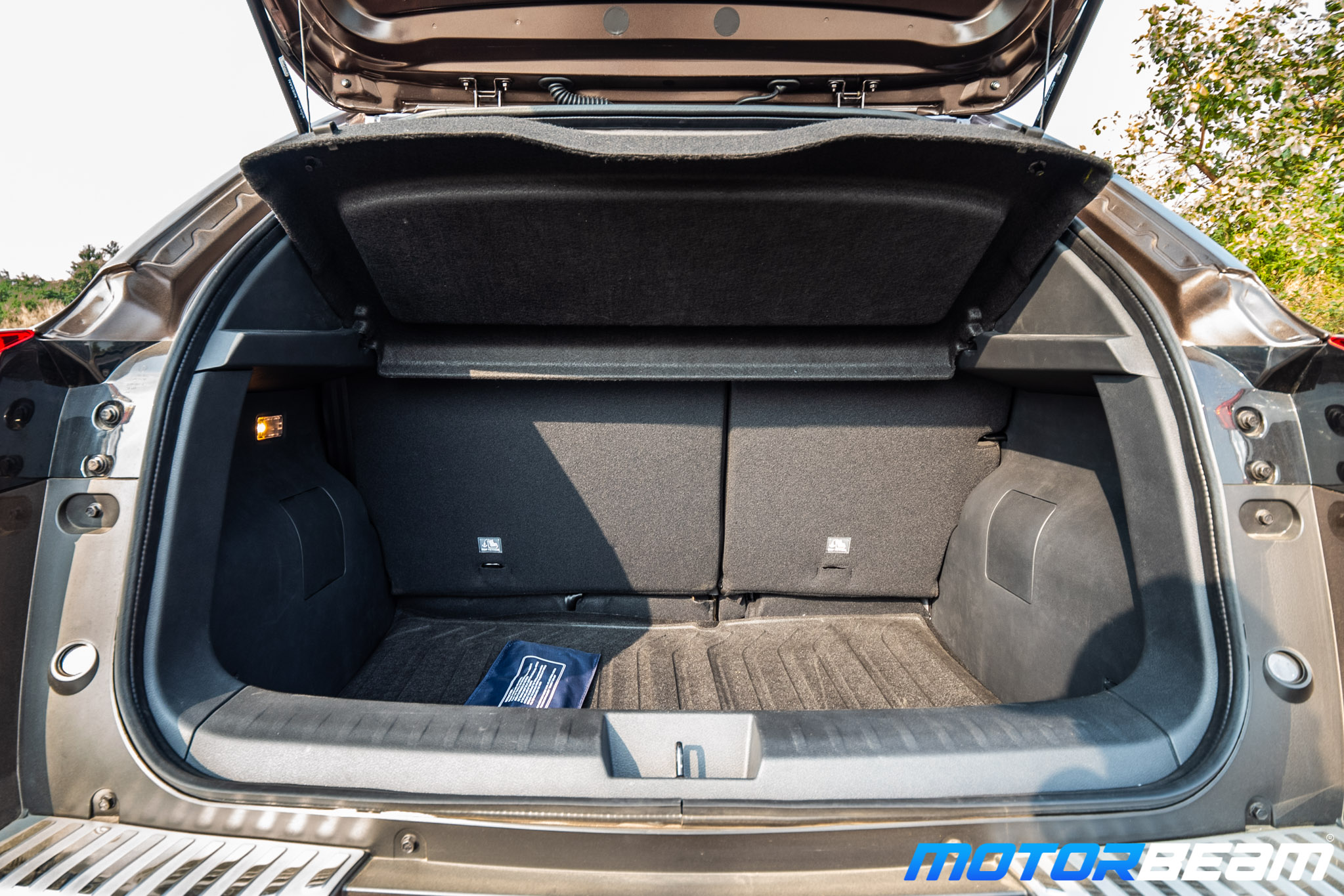 Nissan-Magnite-4