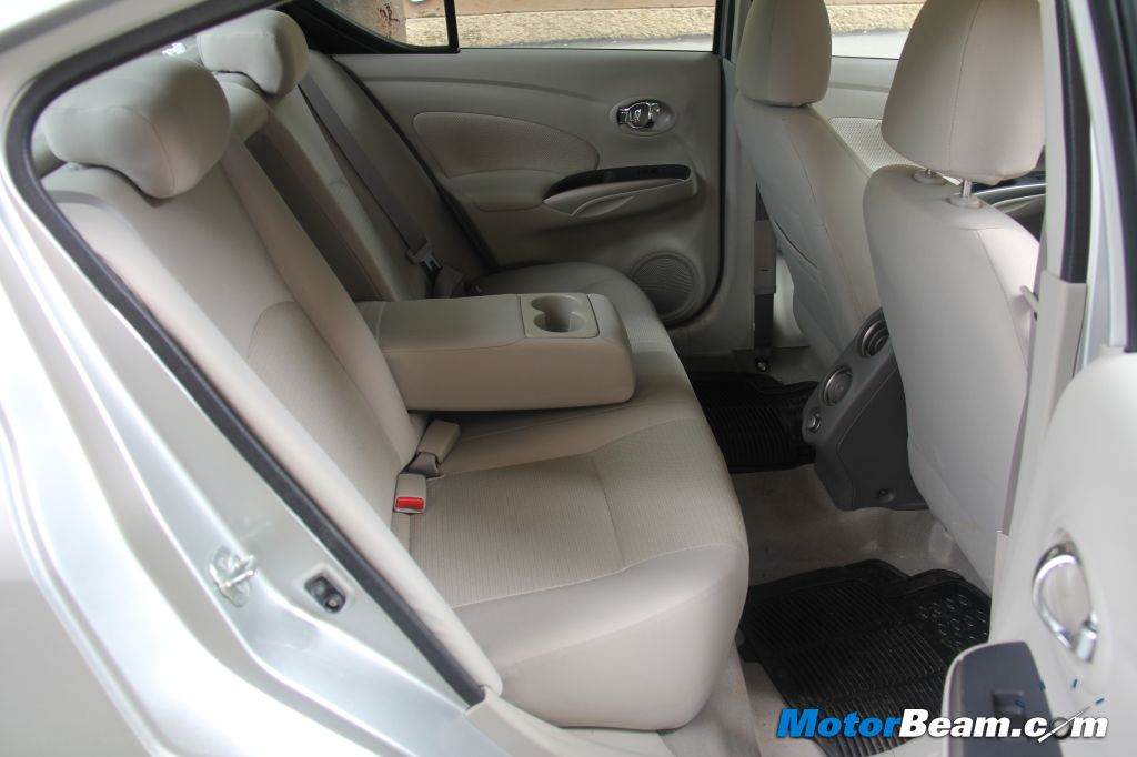 Nissan Sunny Rear Seat Space