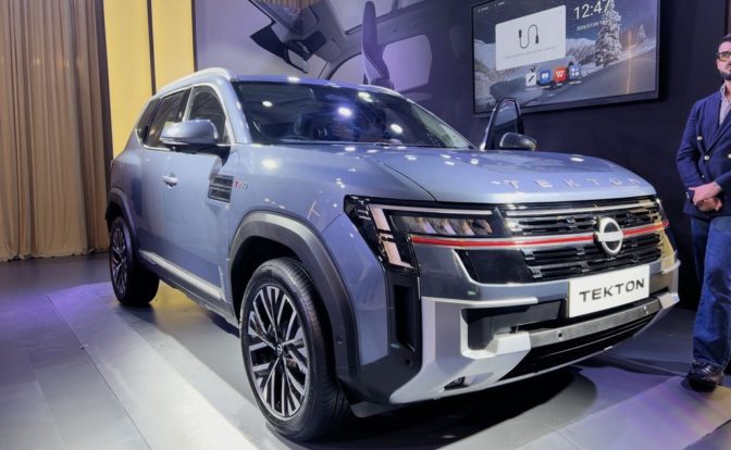 Nissan Tekton