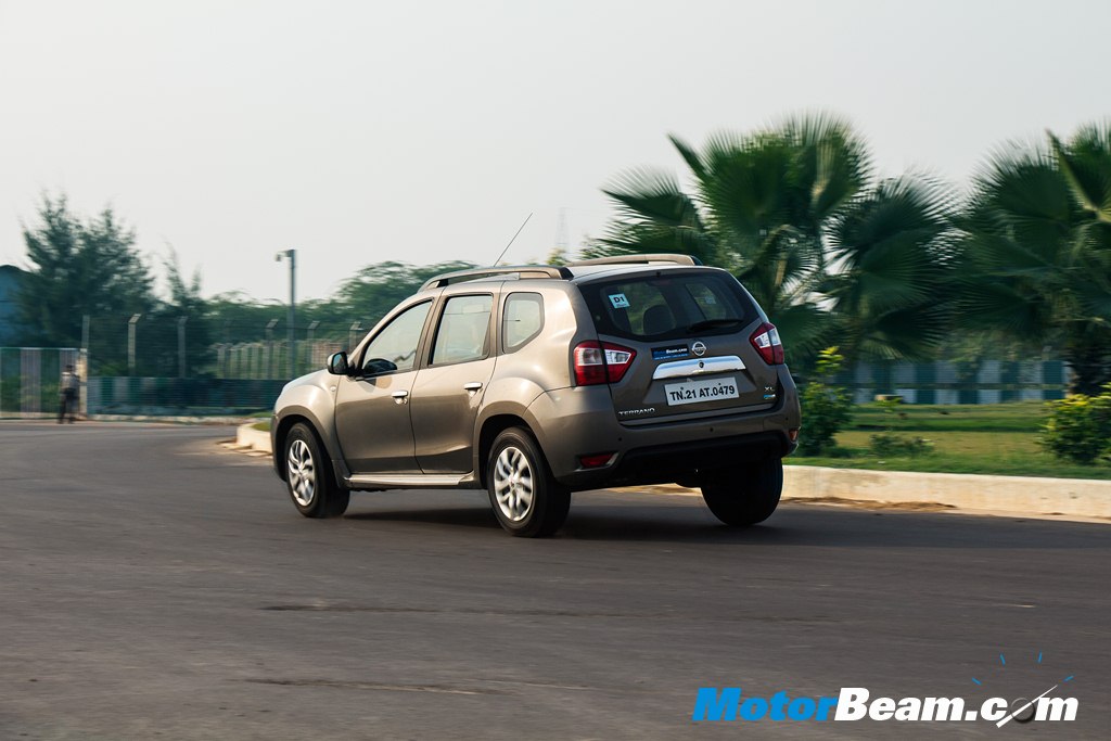 Nissan Terrano Handling Review