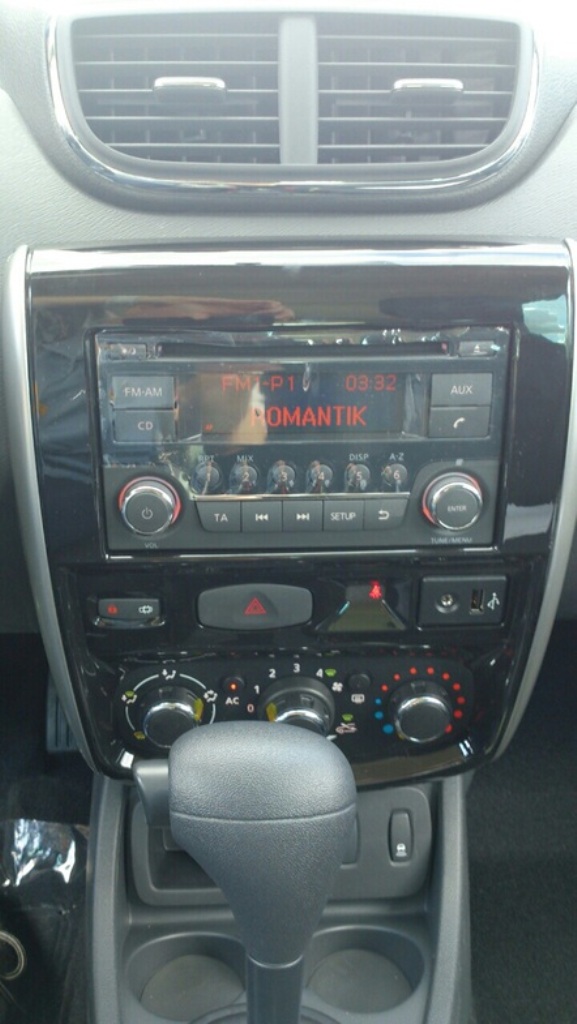Nissan Terrano Russia Spy Shot Automatic-Transmission