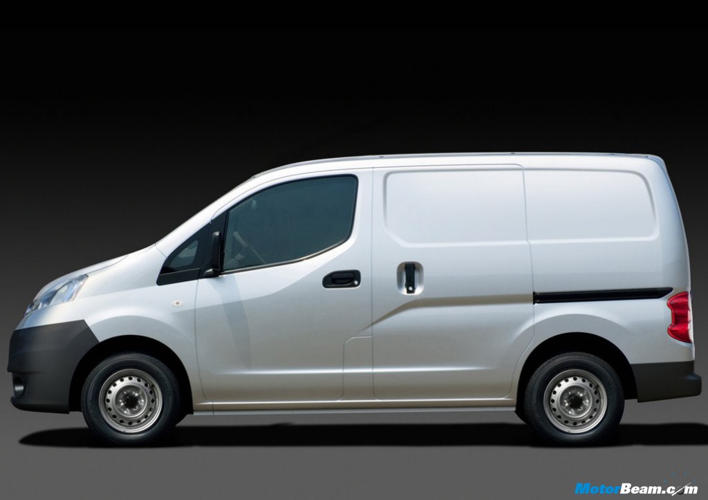 Nissan_NV200_India_Side