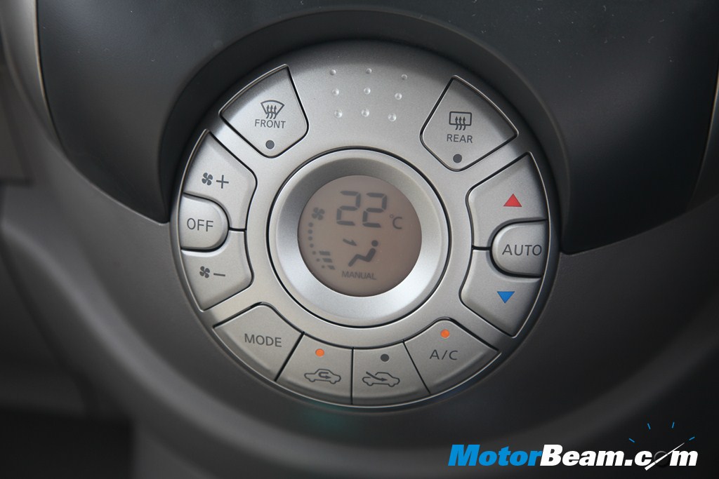 Nissan_Sunny_Test_Drive_Review (321) Nissan Sunny - AC