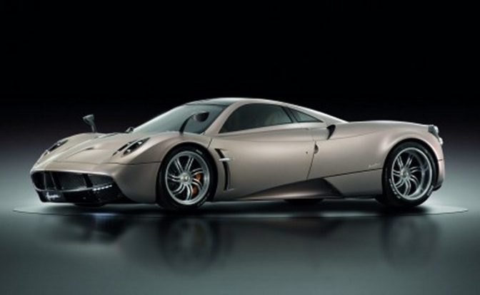 Pagani Huayra Side