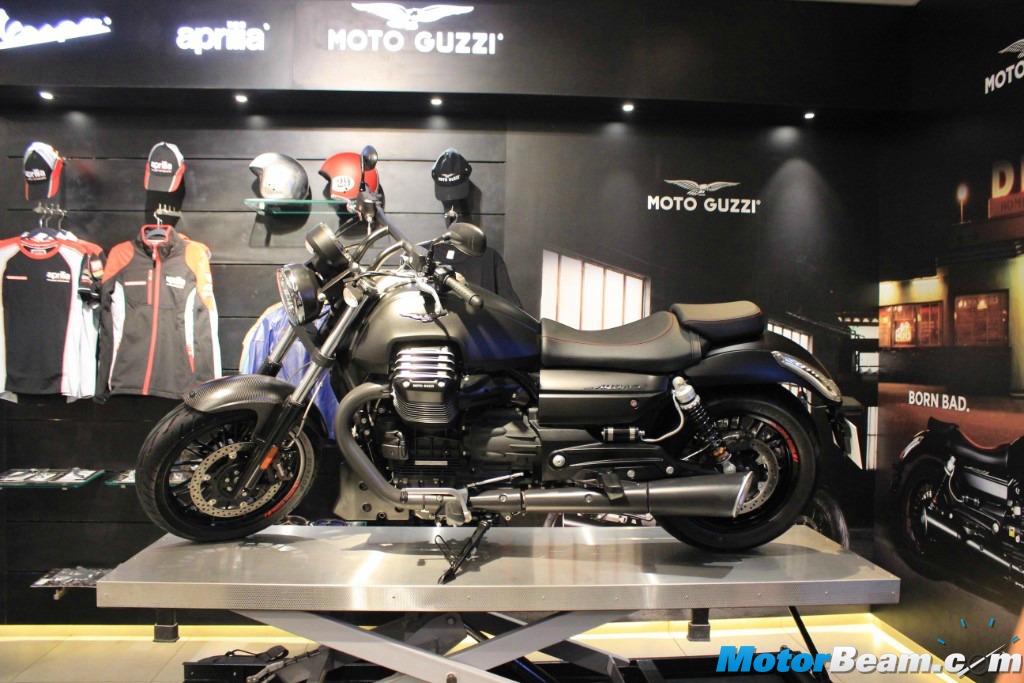 Piaggio Motoplex Moto Guzzi California Custom